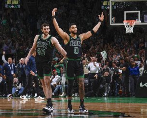 Οι Σέλτικς διέλυσαν τους Μάτζικ, οι Πίστονς έκαναν το 3-2 και οι Νάγκετς πήραν προβάδισμα