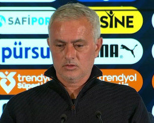 Μουρίνιο: «Κανονισμένο να πάρει το πρωτάθλημα η Γαλατασαράι»