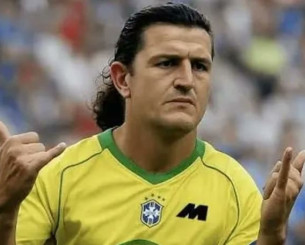 Ο «κεφάλας» που έγινε «Χαριντίνιο» - Ο Μαγκουάιρ απάντησε στους επικριτές του μέσα στο γήπεδο