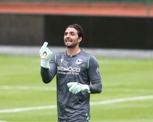 Αποθέωση για τον Καπίνο από τους οπαδούς της Βίντερτουρ - Τον έκαναν κορεό