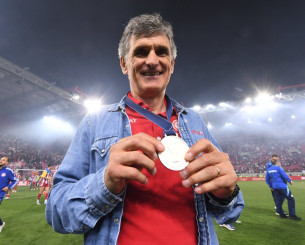 Καθολική αποθέωση για τον Μεντιλίμπαρ στην Ισπανία: «Ξανά βασιλιάς στην Ελλάδα»