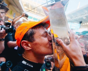 Θριάμβευσε στο Μαϊάμι ο Λάντο Νόρις: Το «ένα-δύο» για τη McLaren στο sprint race