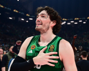 Οσμάν: «Είμαστε εκεί που ανήκουμε - Τα λέμε στο Άμπου Ντάμπι»