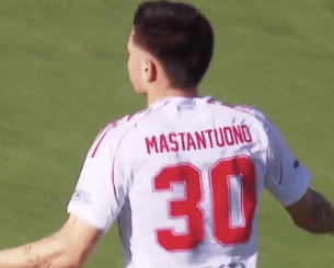Νίκησε το «superclasico» με μυθική γκολάρα από τον 17χρονο, Μασταντουόνο