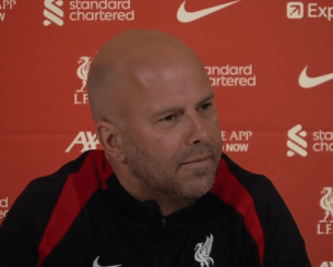 Ο Σλοτ αποκάλυψε το μήνυμα που του έστειλε ο Κλοπ για τον τίτλο