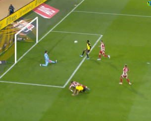 Καίρια επέμβαση Τζολάκη στο πλασέ του Λαμέλα (video)