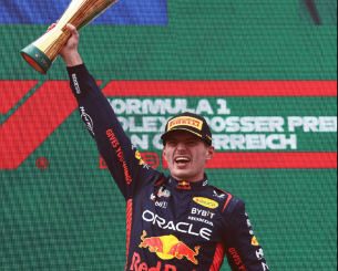 Νικητής στην Ίμολα στέφθηκε ο Φερστάπεν - Επιστροφή για τη Ferrari