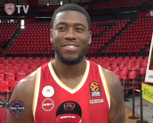 Οι παίκτες του Ολυμπιακού ανέδειξαν τον ιδανικό τουρίστα για το Άμπου Ντάμπι (video)