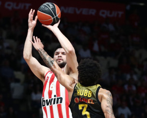 Χωρίς Παπανικολάου, Φουρνιέ και Γκος ο Ολυμπιακός, χωρίς Μπράις η ΑΕΚ