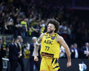 Οι τέσσερις λέξεις-μήνυμα του Χέιλ που έγιναν πράξη απ' όλη την ΑΕΚ Betsson