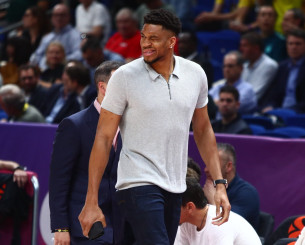 Μέχρι και ο Γιάννης σχολίασε τους χορούς του Ροντινέι - Τι έγραψε στο post του Βραζιλιάνου