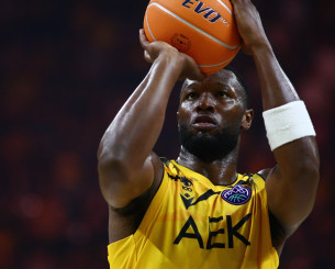 Γκρέι: «Πάμε να δημιουργήσουμε κάτι καλό - Η καλύτερη ατμόσφαιρα που έχω βιώσει στη ζωή μου»