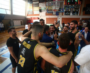 «Έβρεξε» πριμ 30.000 ευρώ από τον πρόεδρο του Αμαρουσίου λόγω της παραμονής στην GBL