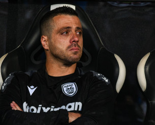 Live TV από την Τούμπα: Το αντίο του ΠΑΟΚ στον Βιεϊρίνια