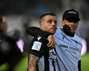 «Υποκλίθηκε» στον Βιεϊρίνια ο Τάισον: «Ευχαριστώ που μου έμαθες να αγαπάω τον ΠΑΟΚ»