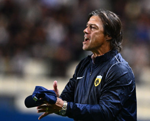 «Ο Αλμέιδα αποχωρεί από την ΑΕΚ - Έχει πρόταση από τα Εμιράτα»