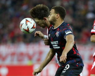 Η ΑΕΚ τσεκάρει και Ντέσερς για σέντερ φορ (video)