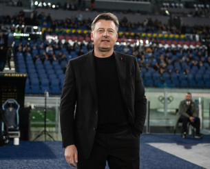 Στο ταξίδι στην Ιταλία ο Ριμπάλτα είχε επαφή με Ρούνιαϊτς και Μότα