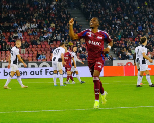 Ο Κουτέσα... σκόρπισε χαμόγελα από την Ελβετία (video)