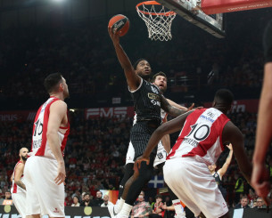 «Δένει τον Ταϊρίκ Τζόουνς με νέο συμβόλαιο η Παρτίζαν»