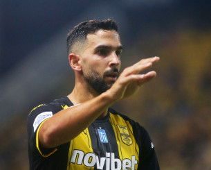 Με Σίντκλεφ, Φρίντεκ και Μοντόγια η τελευταία ενδεκάδα της σεζόν για τον Αρη