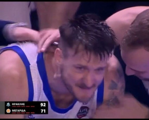 Έκρηξη συναισθημάτων στην Καρδίτσα: Ο Παπαντωνίου τα έδωσε όλα και «λύγισε»