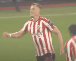 Με buzzer-beater του Μπάλαρντ στον τελικό του Γουέμπλεϊ η Σάντερλαντ (video)