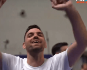 Ο Βαγγέλης Μάντζαρης χορεύει «έρωτα που άλλο δεν αντέχω» (video)