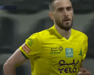 Ο Κώστας Φορτούνης σκόραρε δύο γκολ για την Αλ Καλίτζ