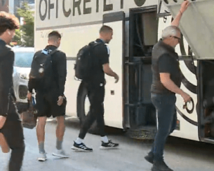 Η αναχώρηση της απόστολής του ΟΦΗ για το ΟΑΚΑ (video)