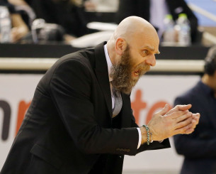 Ένας «μνηστήρας» λιγότερος για Καντσελιέρι, κερδίζει πόντους η παραμονή στον ΠΑΟΚ