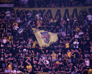 Η ΑΕΚ βγάζει από νωρίς τα διαρκείας της σεζόν 2025-26