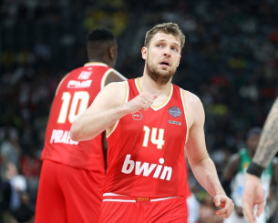 Ο Βεζένκοφ στο Athletiko: «Πάντα το κακό σβήνει το καλό» (video)