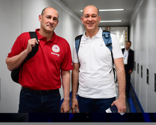 Στο πλευρό της ομάδας οι αδερφοί Αγγελόπουλοι - Ταξιδεύουν με το τσάρτερ της ομάδας