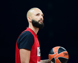 Φουρνιέ: «Για κάποιον λόγο ήμασταν πρώτοι - Να ανταμείψουμε τον κόσμο με το τρόπαιο»