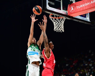 Aποθέωση για Σαμοντούροφ από τον κόσμο του Παναθηναϊκού