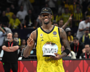 Ο Νάιτζελ Χέιζ-Ντέιβις είναι ο MVP του Final Four