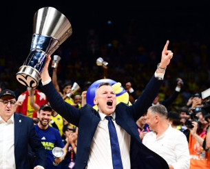 Γιασικεβίτσιους: «Έχω βιώσει πολλές στενοχώριες, αλλά...»