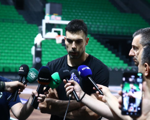 Σλούκας: «Πρέπει να κατακτήσουμε το πρωτάθλημα - Να δείξουμε ότι είμαστε η καλύτερη ομάδα στην Ελλάδα»