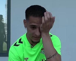 Άντονι: «Στη Γιουνάιτεντ δεν είχα όρεξη για τίποτα, έμενα κλειδωμένος στο δωμάτιο μου»