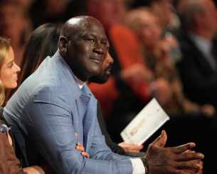 Πως φορολογείται το φιλοδώρημα - μαμούθ του Τζόρνταν και πόσα χρήματα πήραν οι εργαζόμενοι