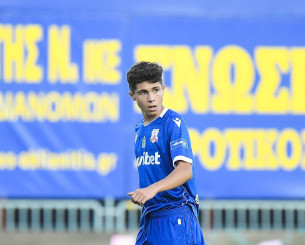 Ο Αστέρης Κωνσταντινίδης έγινε ο νεότερος ποδοσφαιριστής στην ιστορία της Super League!