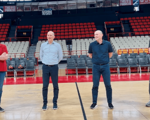 Παρουσία Αγγελόπουλων η προπόνηση του Ολυμπιακού: Το ζντο και το βλέμμα στο Αμπου Ντάμπι (video)