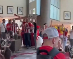 «Ζεσταίνεται» ο κόσμος του Ολυμπιακού - Δείτε βίντεο από το ξενοδοχείο