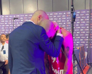 «Καταλαβαίνω τον πόνο του»: Ο Σπανούλης αποκάλυψε όσα είπε στον Φουρνιέ στη συγκλονιστική αγκαλιά