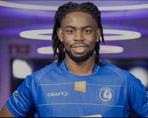 Η ΑΕΚ «κοιτάζει» τους Τορουναρίγκα και Σεντίρα