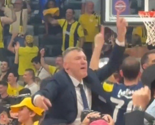 Ο ξέφρενος χορός του «Σάρας» στους ρυθμούς του «Freed of Desire» (video)