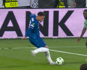 Απίθανο τελείωμα του Σάντσο και η Τσέλσι «καθαρίζει» τον τελικό (video)