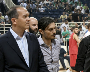 Καμία διάθεση να κάτσουν στο ίδιο τραπέζι οι ιδιοκτήτες, ορθάνοιχτο το ενδεχόμενο οριστικού «λουκέτου»