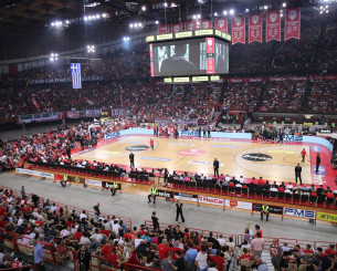 Φίλαθλοι του Ολυμπιακού στο ΣΕΦ - Η συγνώμη και η συσπείρωση για την Κυριακή